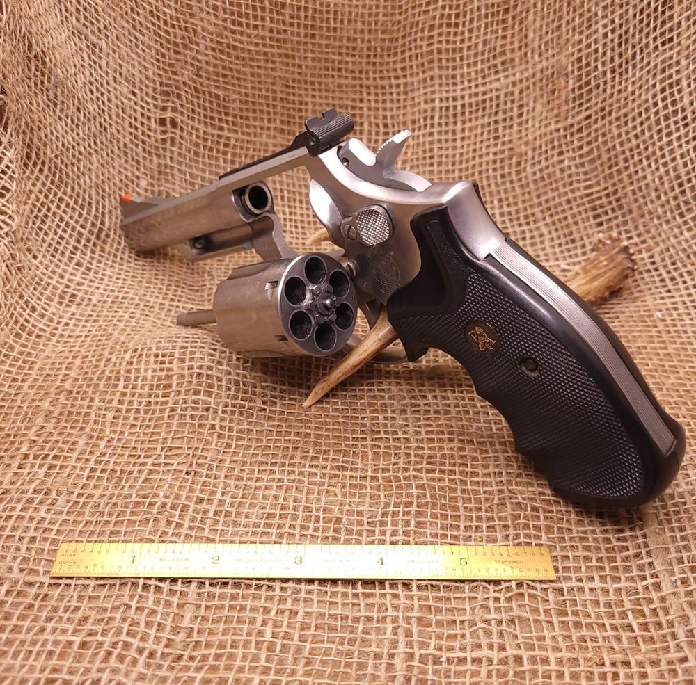 Model 66 .357 Magnum Stainless Revolver (4-inch Barrel)