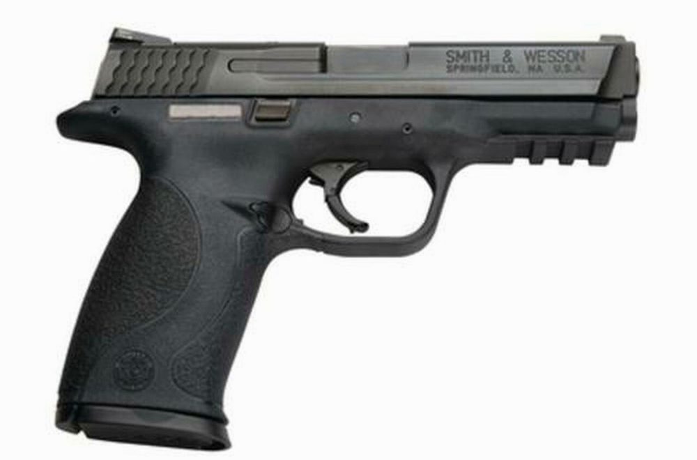 Smith & Wesson M&P PRO 9 DAO 4.25" Black Melonite, Night Sights, 17 Round