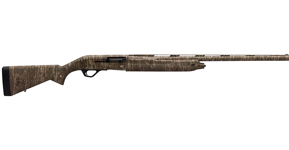 SX4 Waterfowl Hunter 12 Gauge Shotgun with Mossy Oak Bottomland Camo Finish