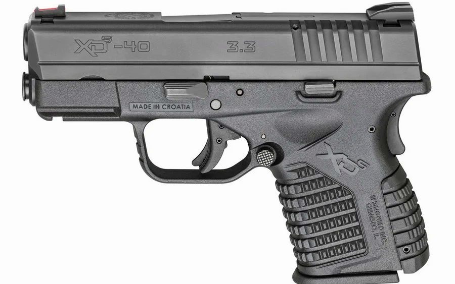 XDS 3.3 Single Stack 40 S&W Black Essentials Package